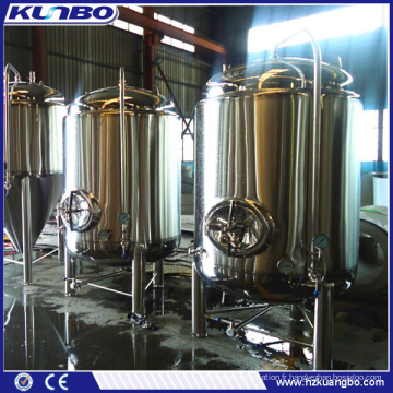 Réservoir de maturation de la bière 10BBL, réservoir droit de bière, réservoir de stockage de bière